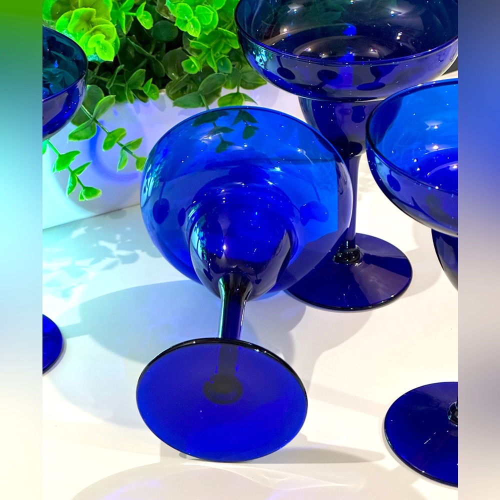 Set of 4 Vintage Pier 1 Cobalt Blue Margarita Cocktail Glasses Stemware Barware - Picture 4 of 6